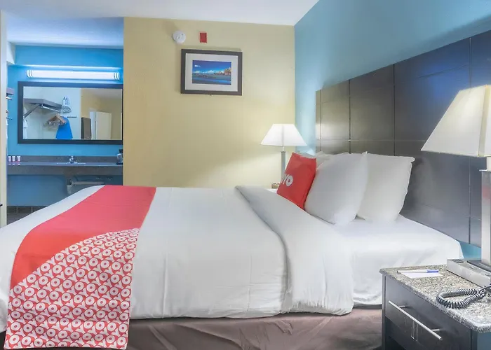 Oyo Hotel Knoxville Tn Cedar Bluff I-40
