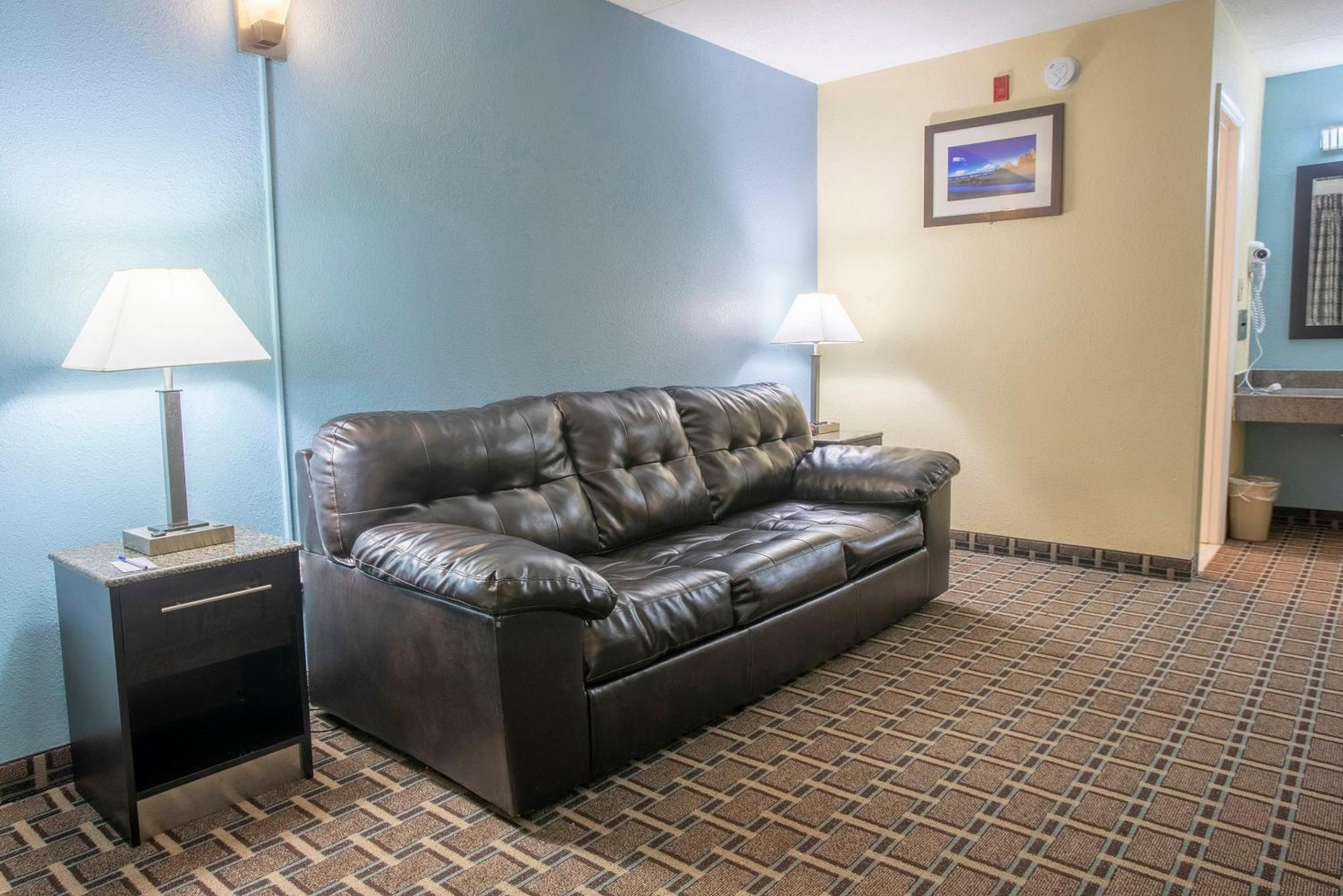 Oyo Tn Cedar Bluff I-40 Hotel 2*