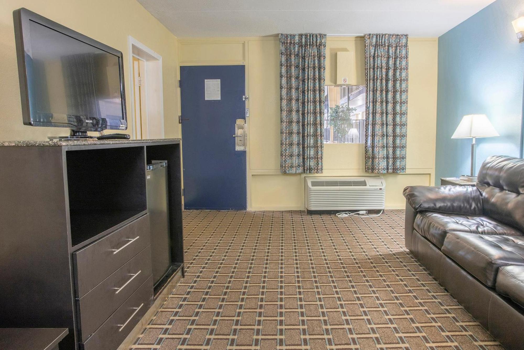 Oyo Tn Cedar Bluff I-40 Hotel 2*